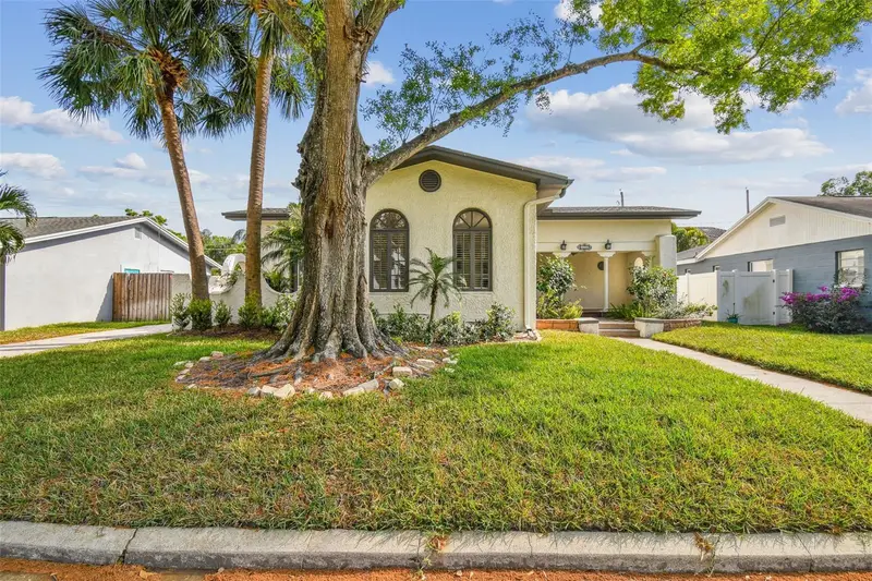 3120 S Julia Cir, FL