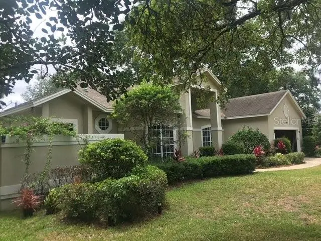 2435 Sweetwater Cc Place Dr, FL