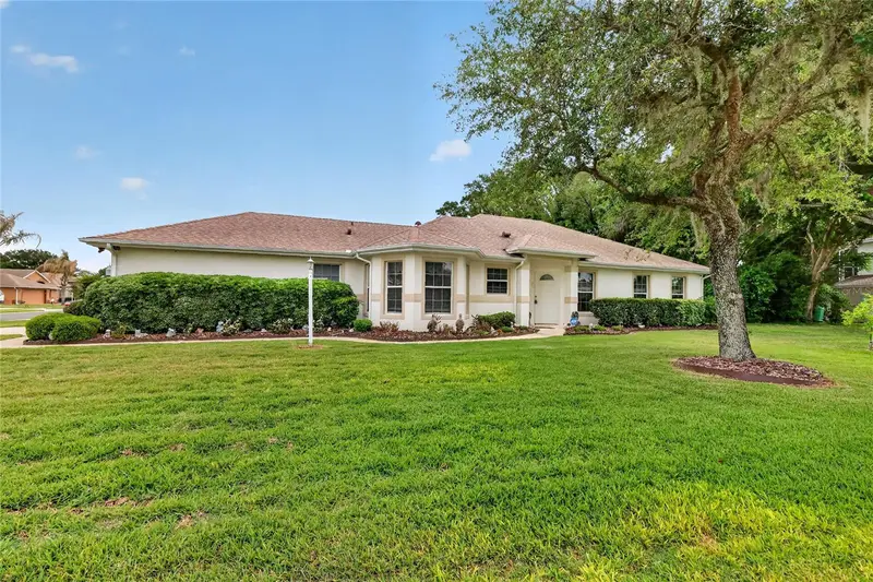 27545 Discover Ct, FL