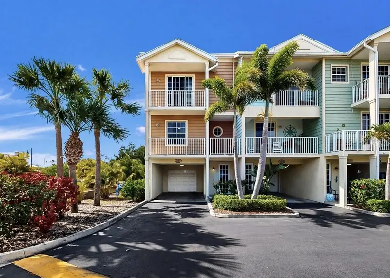 3202 Mangrove Point Dr, FL