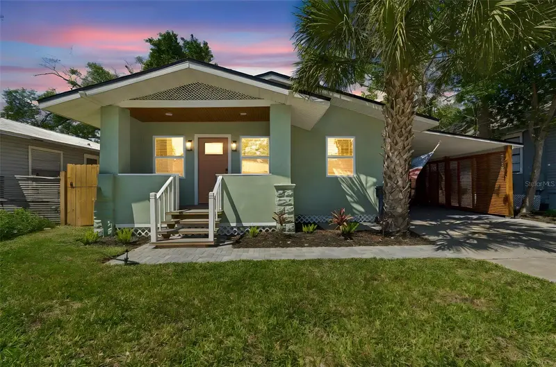 106 E Fern St, FL