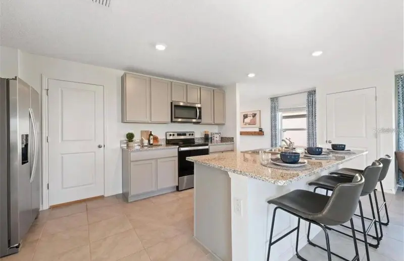 16716 Glacier Bay Loop, FL