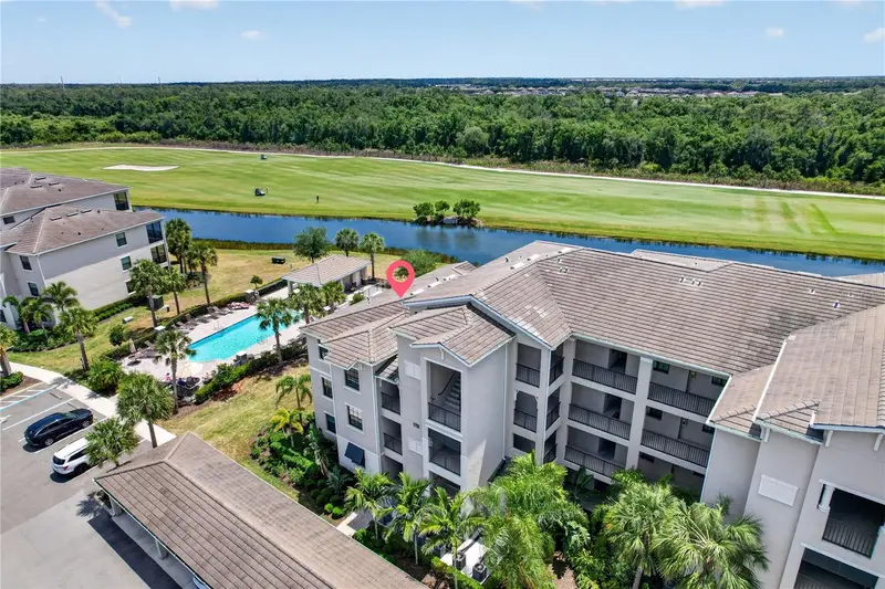 17724 Gawthrop Dr #301, FL