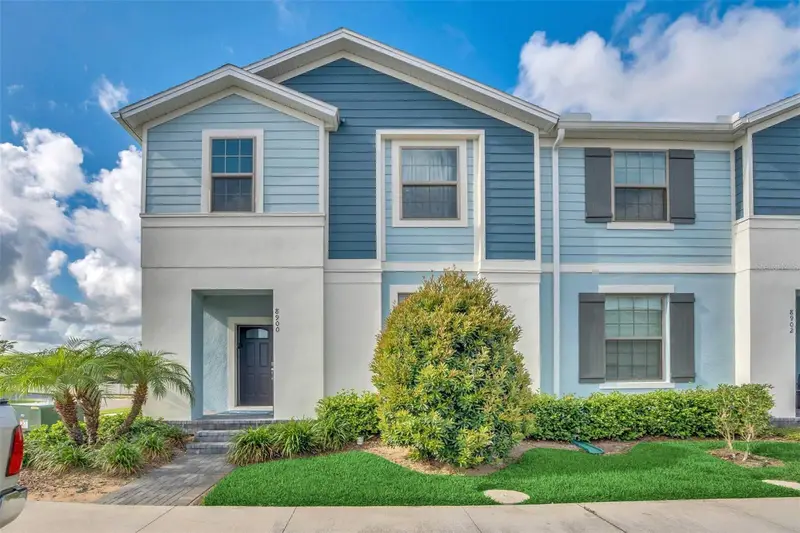 8900 Sydney Ave, FL