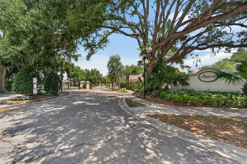 2309 Silver Trumpet Ct, FL