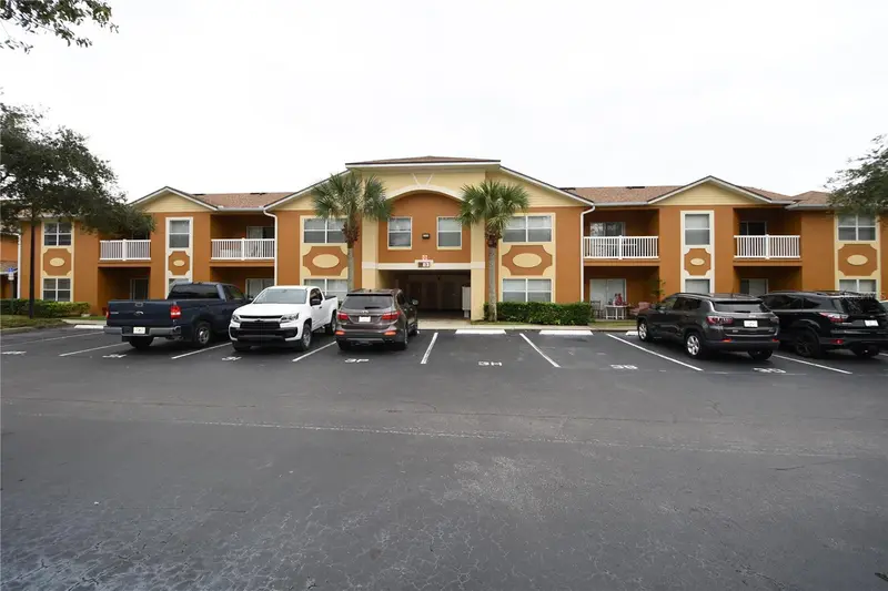 4600 E Moody Blvd #3m, FL