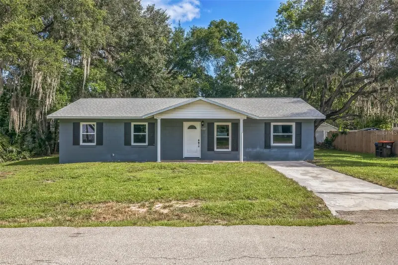 5243 Se 114th St, FL