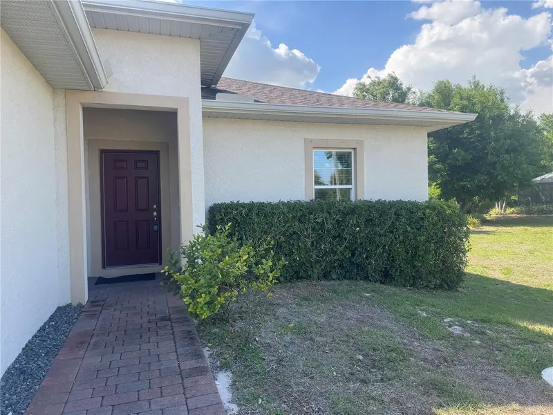 108 Boxwood Ln, FL