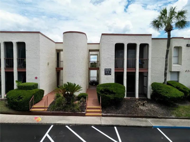 524 Orange Dr #11, FL