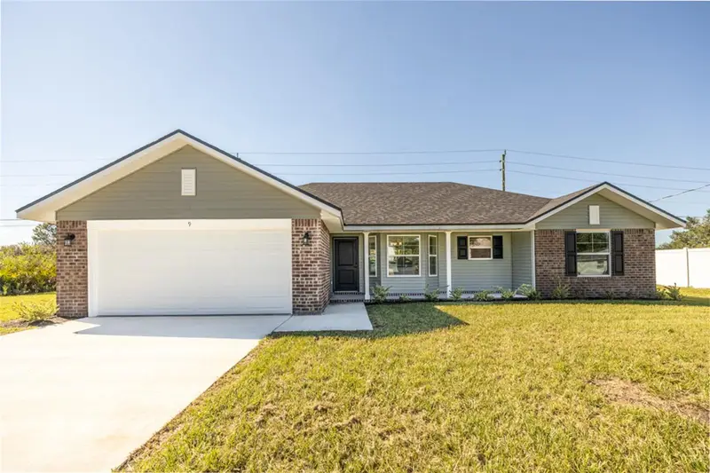 9 Lamar Ln, FL