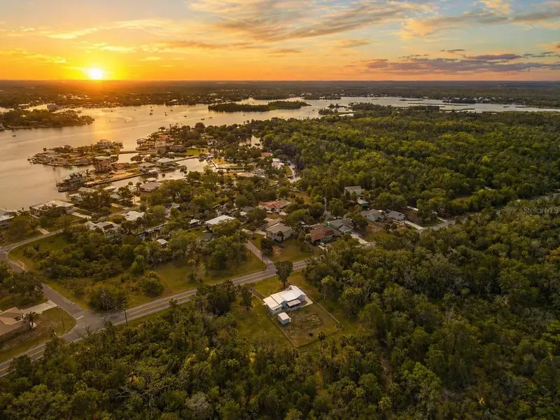 10928 W Fort Island Trl, FL