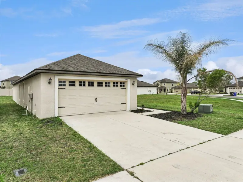 2447 Caspian Dr, FL