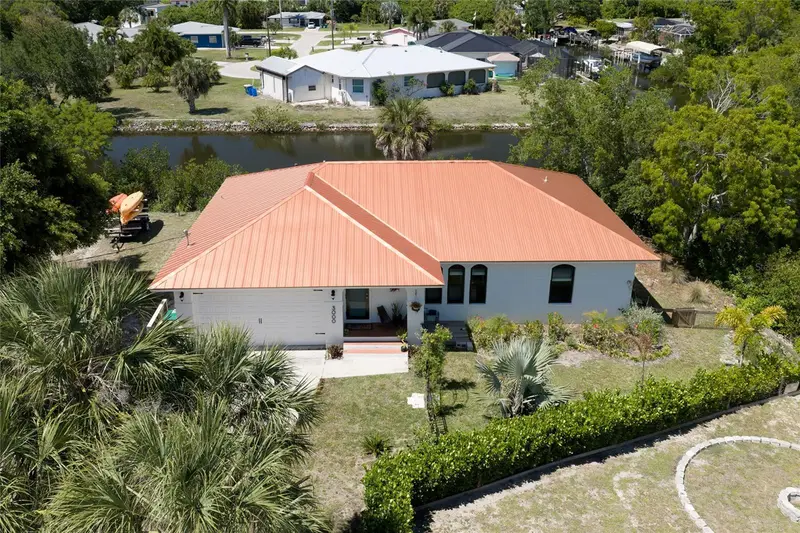 3000 Banyan Way, FL