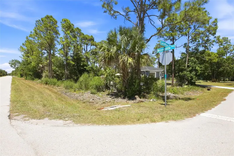 27396 Corinthian, Dr, FL
