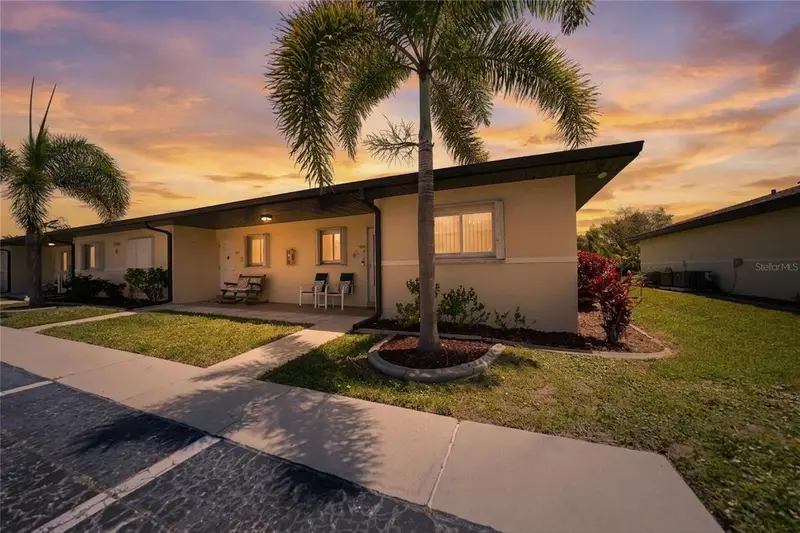 25275 Rampart Blvd #1504, FL