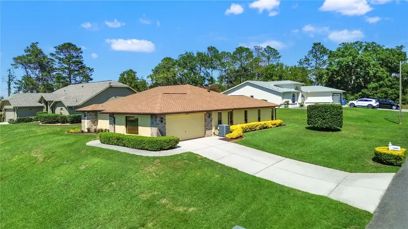 12001 Granada Pl, FL
