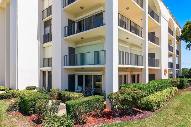 302 Mariner Dr #302, FL