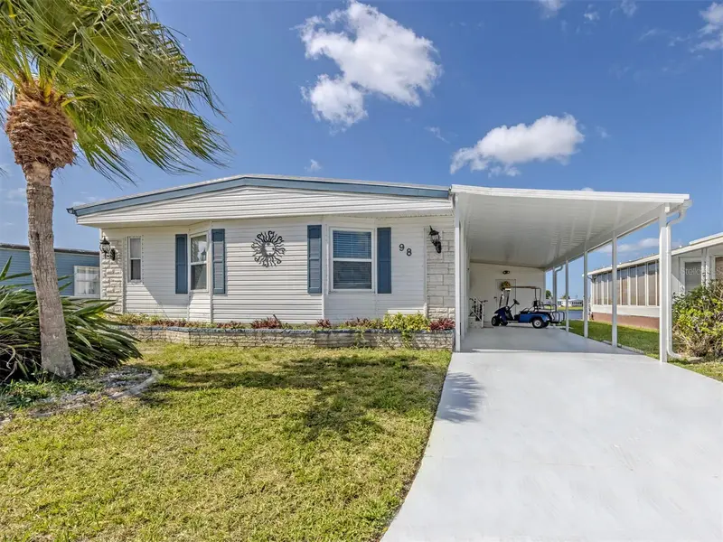 98 Lakeview Dr, FL