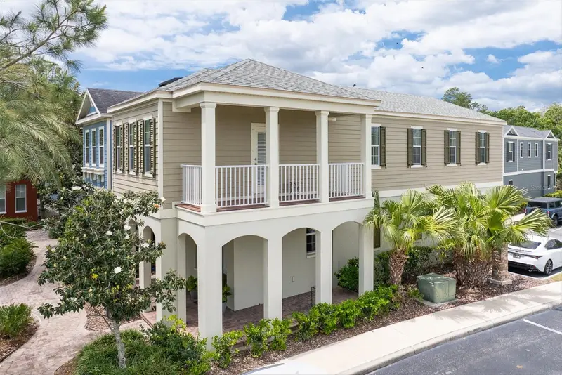 208 Cutlass Way, FL