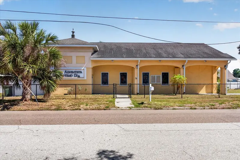 2018 Grant St, FL