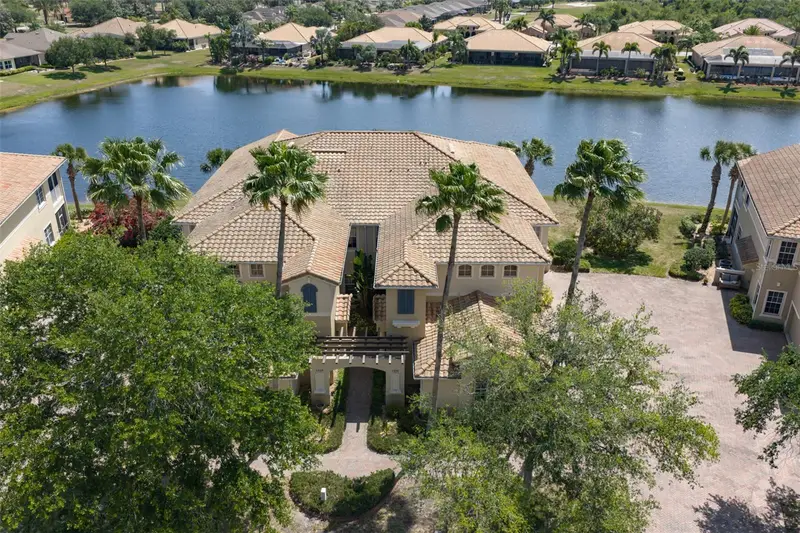 1330 Emerald Dunes Dr, FL