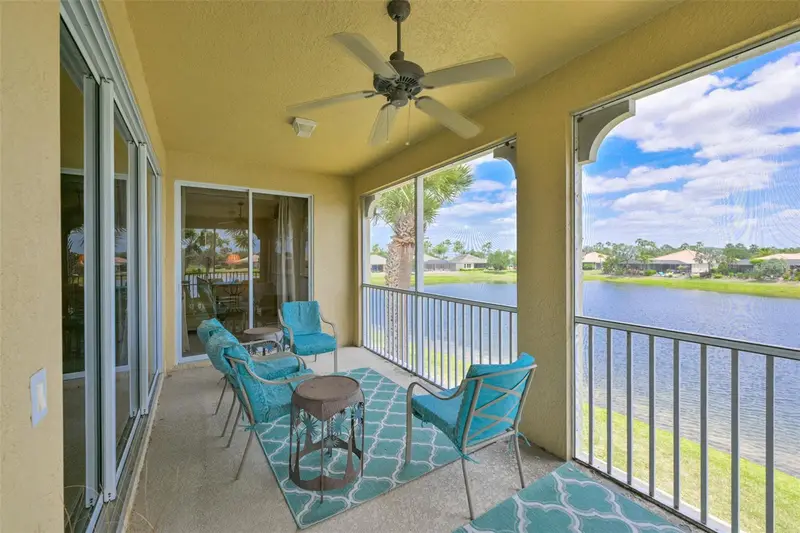 1330 Emerald Dunes Dr, FL