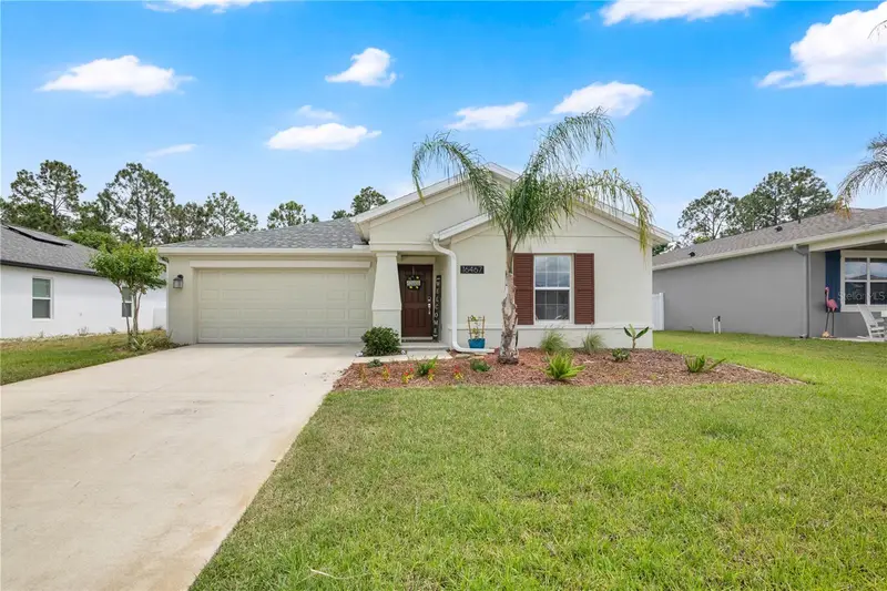 16467 Glassy Loch Loop, FL