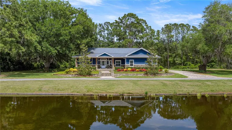 5927 Ne 62nd Court Rd, FL