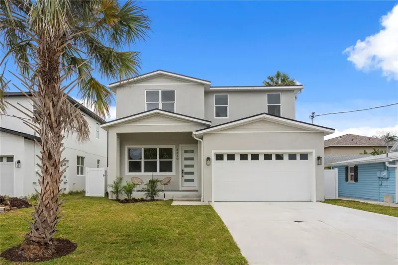 6830 S De Soto St, FL