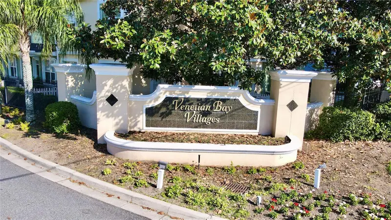 4005 San Sabastian Dr #107, FL
