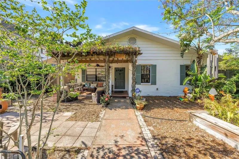 216 16th Avenue, FL
