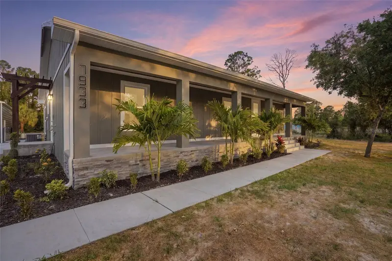 7933 5th Ter, FL