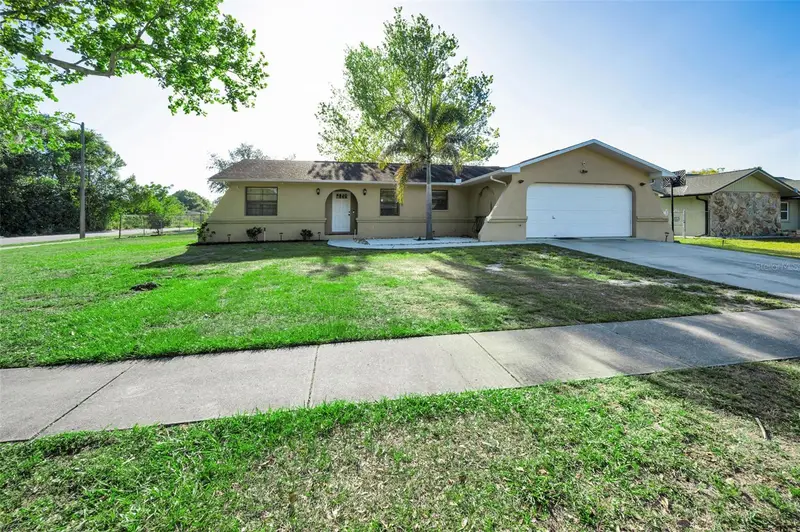3011 Shadow Oaks Dr, FL