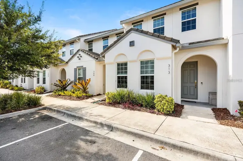 313 Captiva Dr, FL