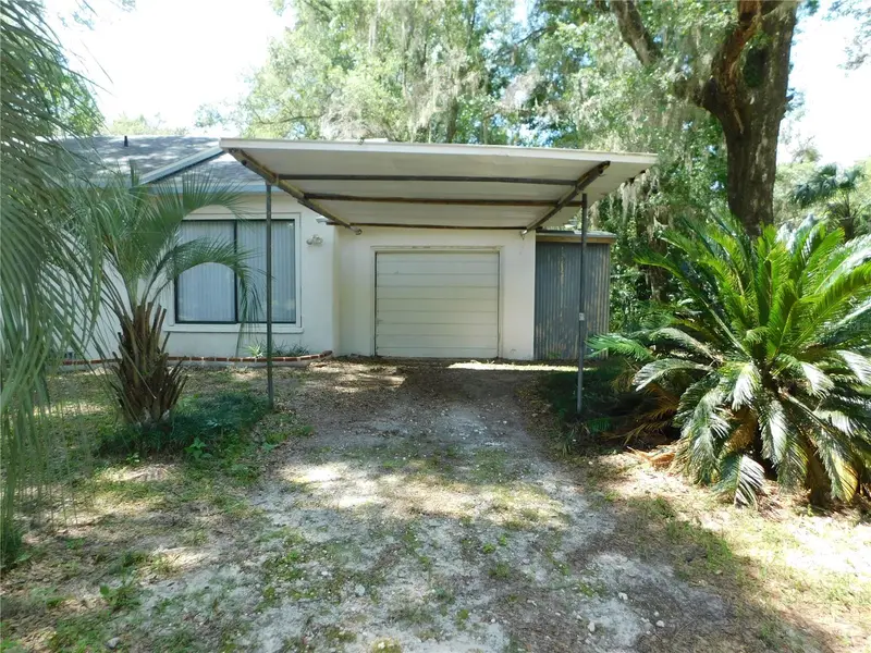 5725 E University Ave, FL