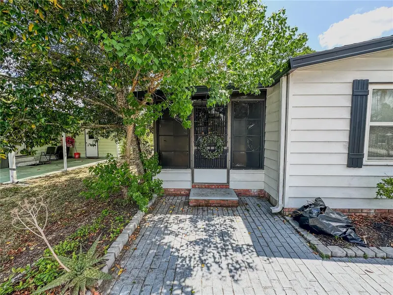 1820 W Schwartz Blvd, FL