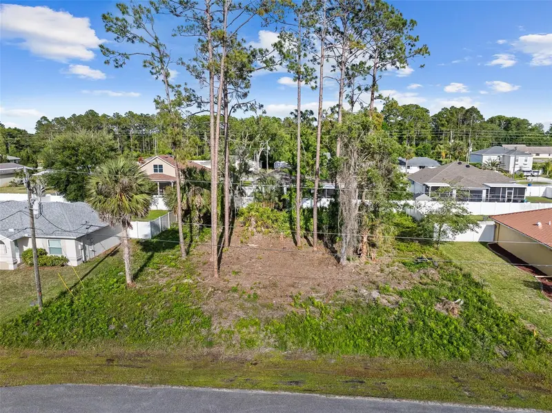 7 Zealand Pl, FL