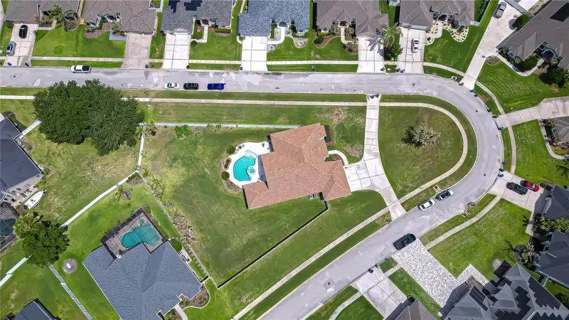 2833 Mossy Timber Trl, FL