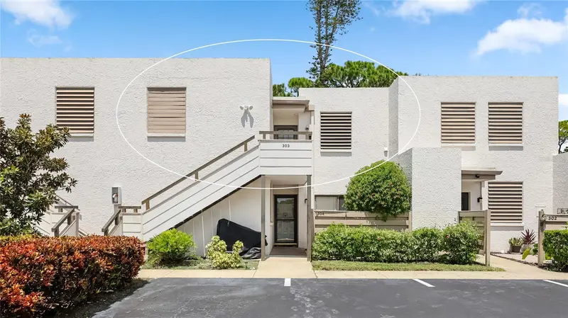 303 Springdale Dr #303, FL
