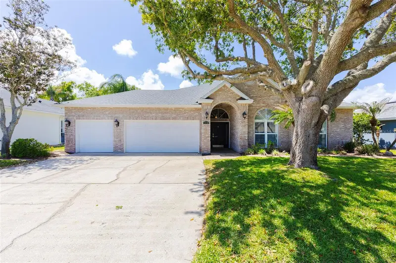 5768 Falling Tree Ln, FL