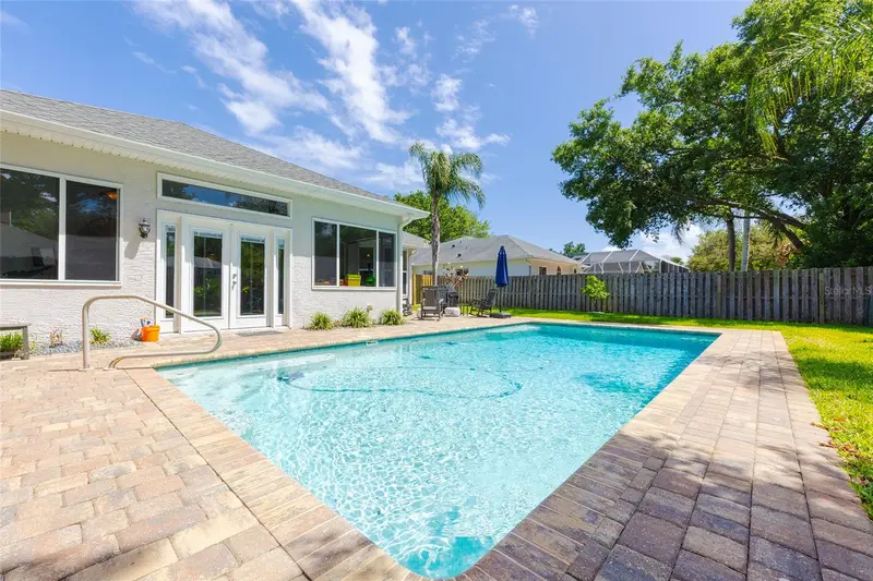 5768 Falling Tree Ln, FL