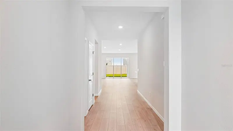 17131 James Trl, FL