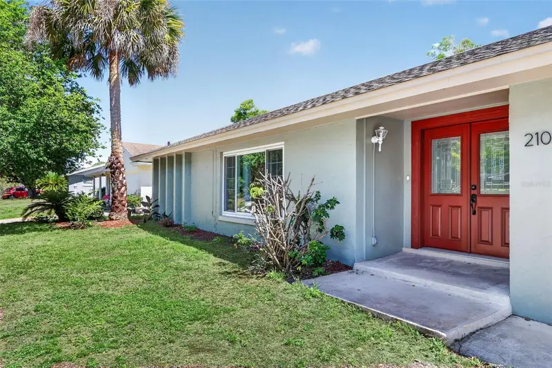 2102 Winnebego Trl, FL