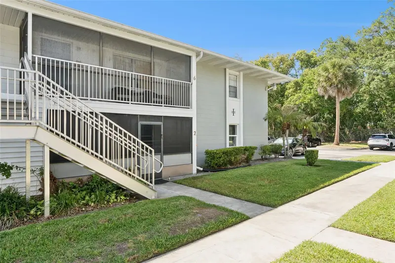700 E Airport Blvd #I2, FL