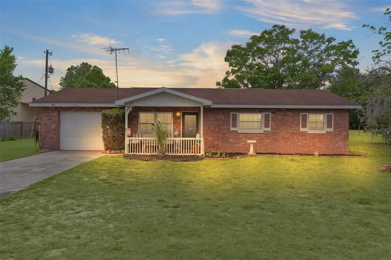 5946 Sr 471, FL