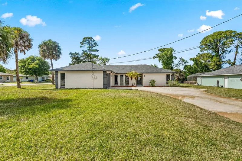 117 Poinciana Rd, FL