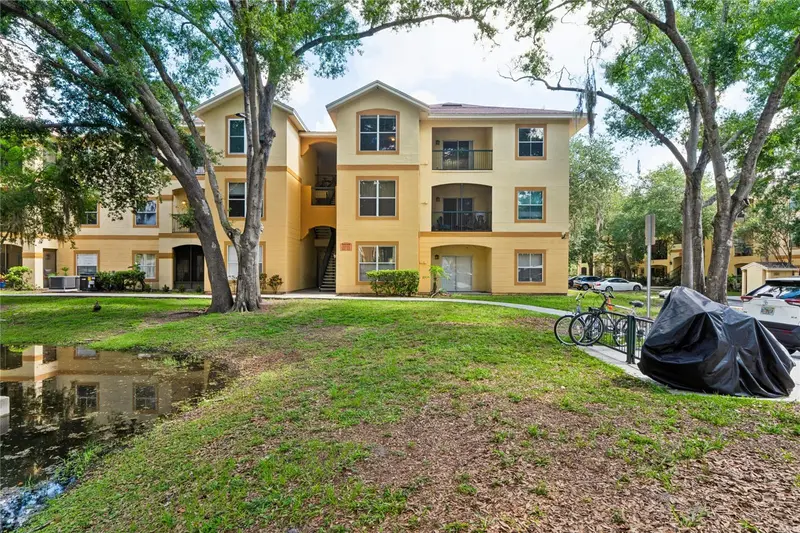 5618 Pinnacle Heights Cir #312, FL