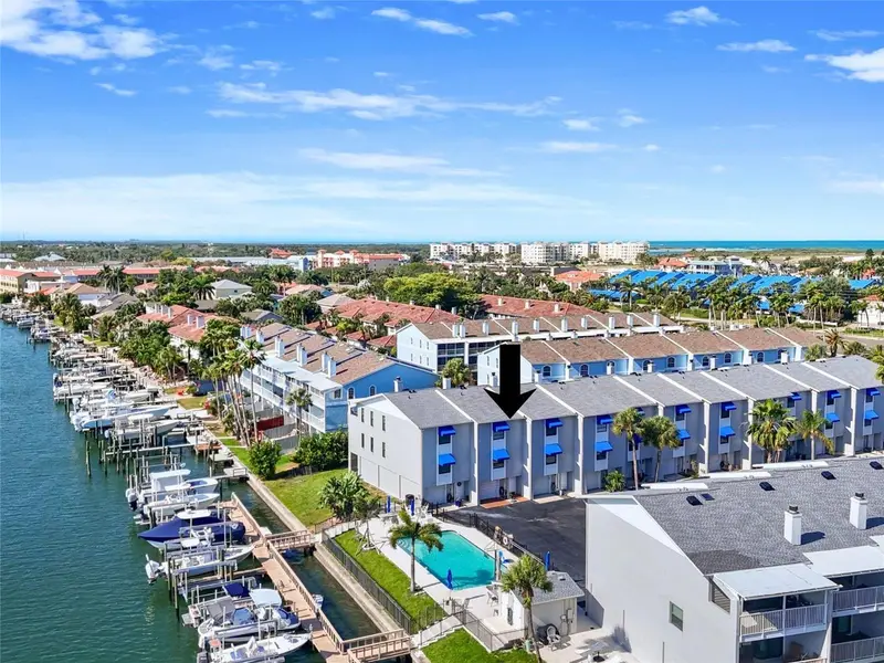 745 Pinellas Bayway S #202, FL