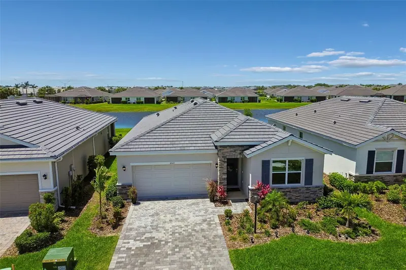 Star Farms at Lakewood Ranch listing