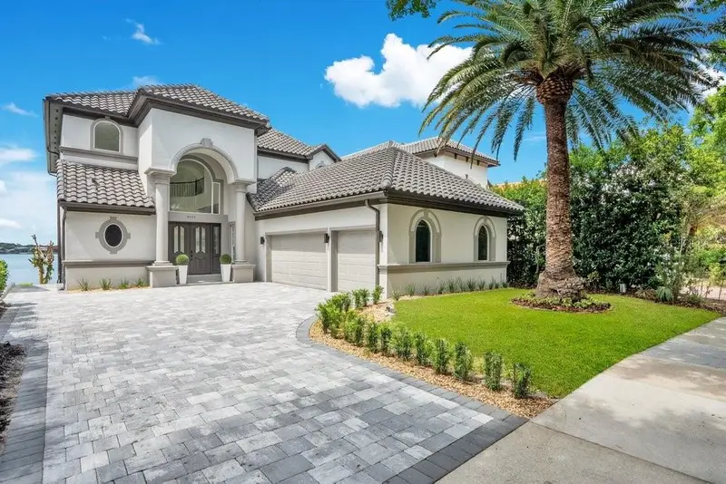 8010 Firenze Blvd, FL